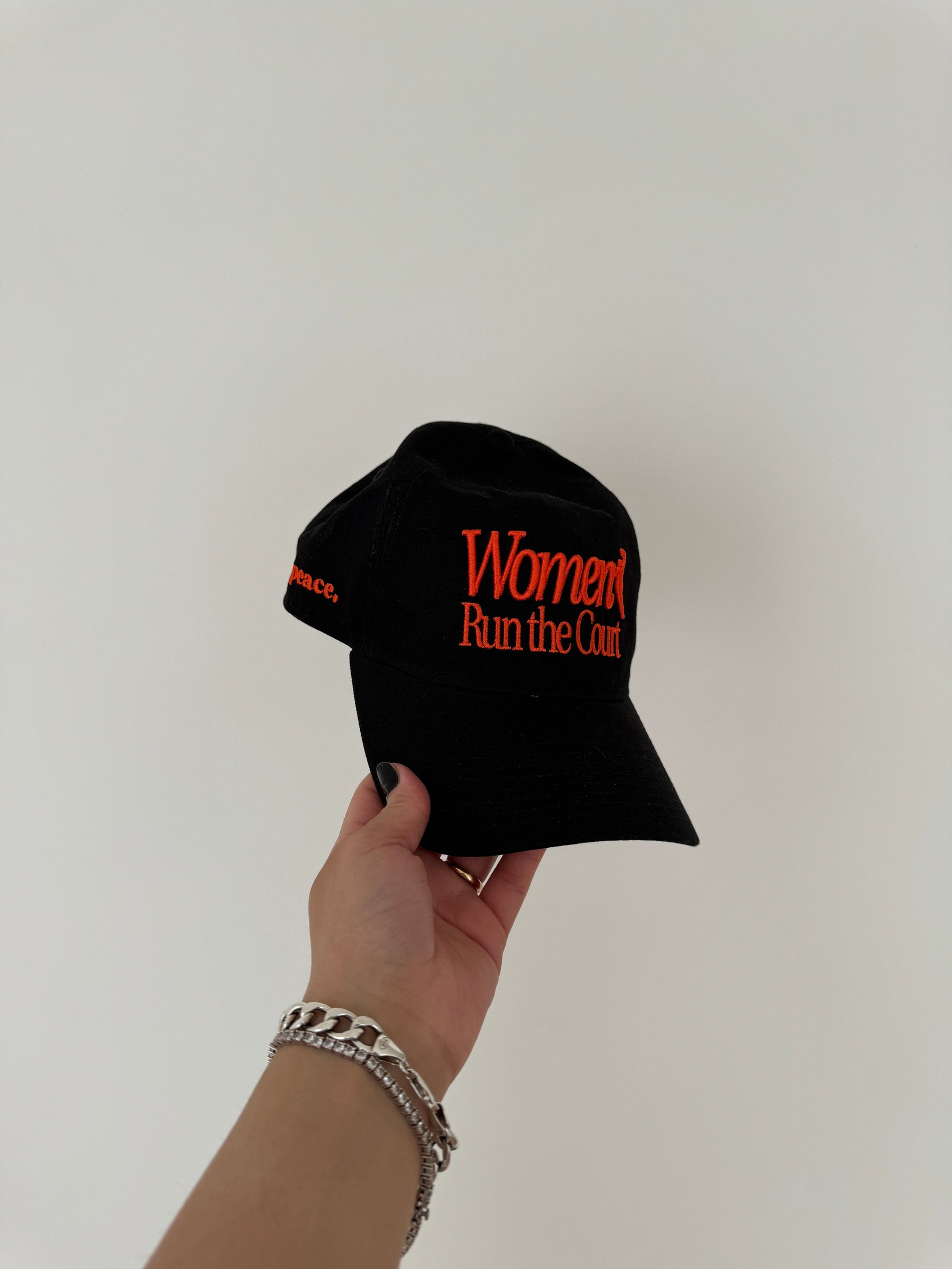 Women Run the Court 9TWENTY Adjustable Cap - Black