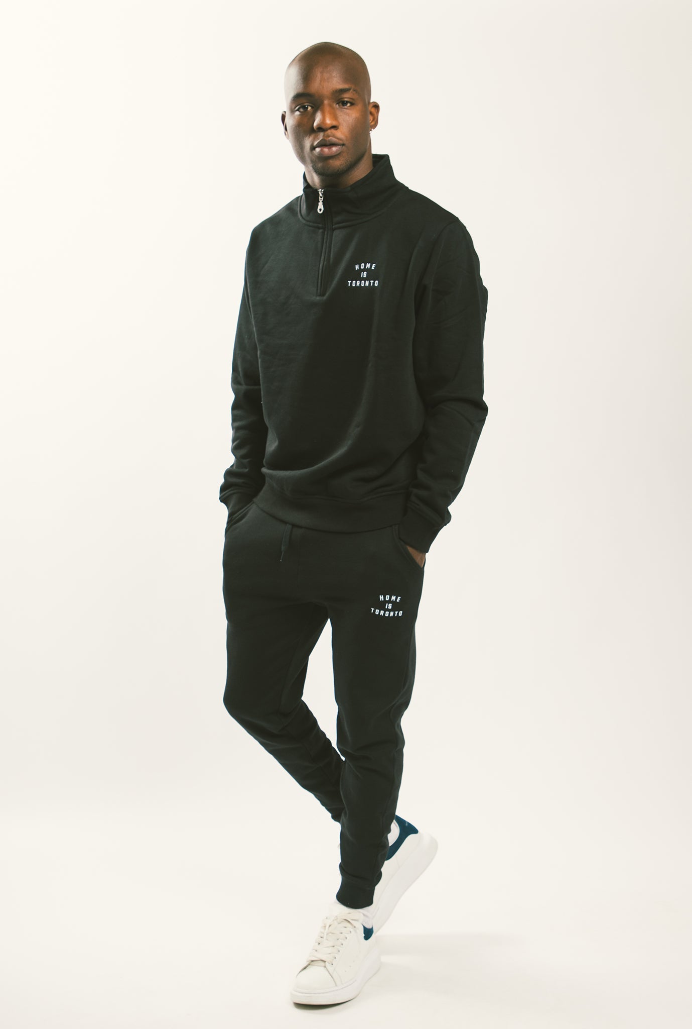 Home is Toronto Crescent 1/4 Zip - Noir