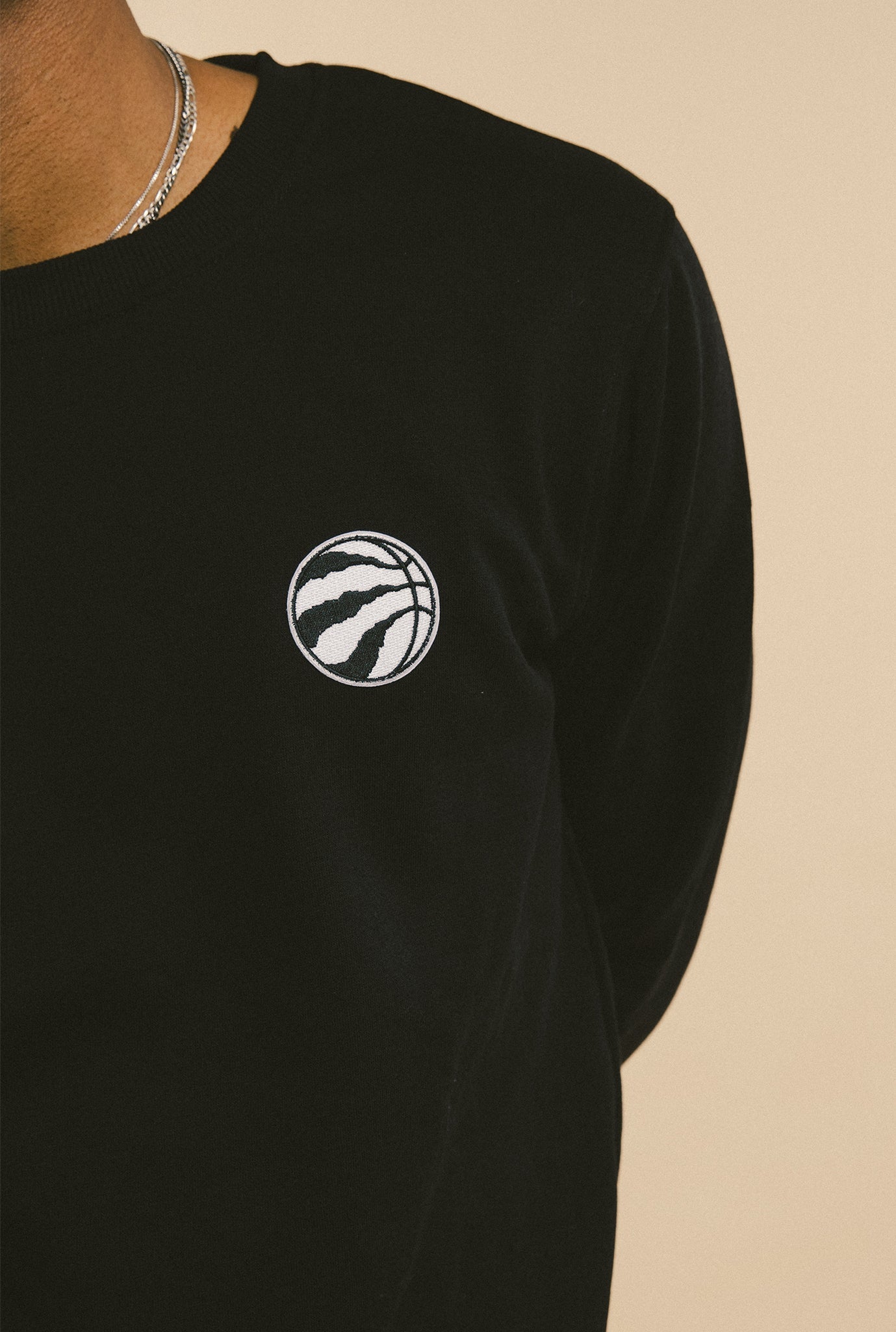 Toronto Raptors Logo Crewneck - Black