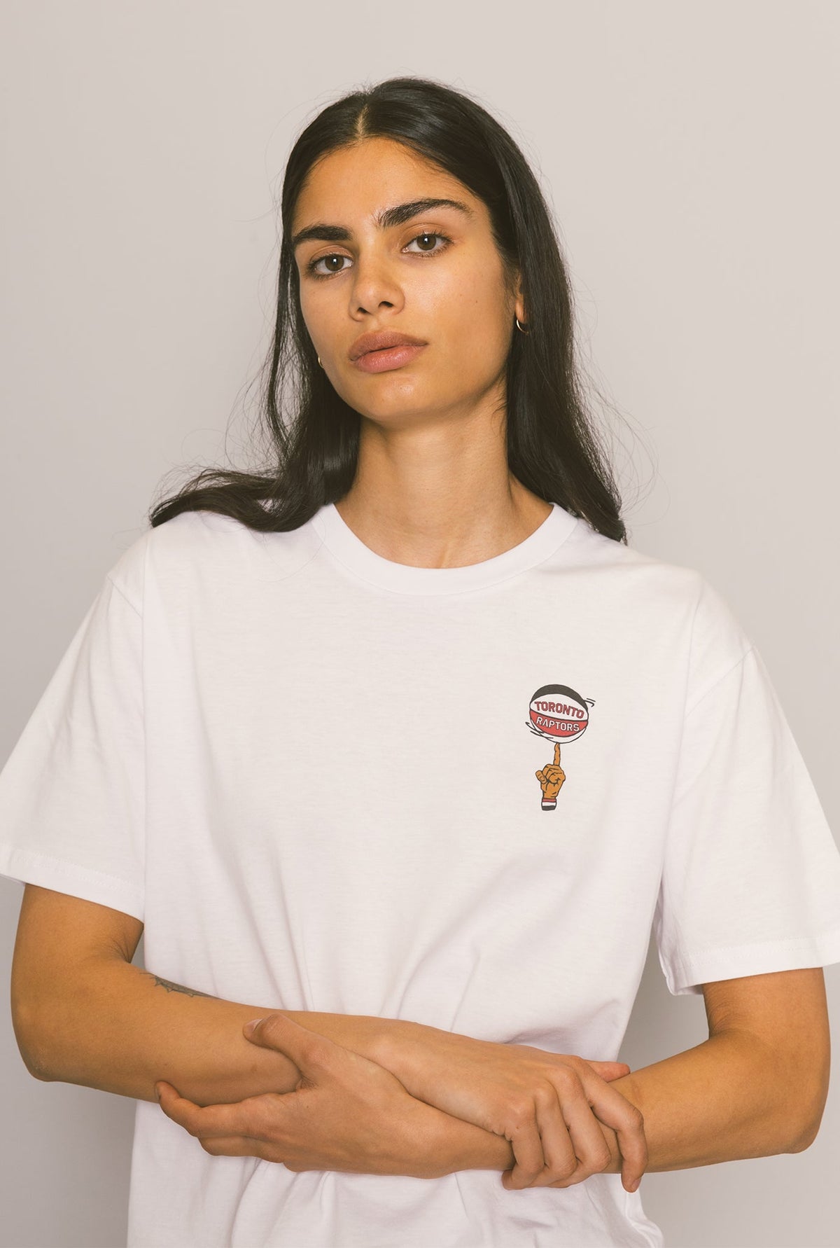 T-shirt avec logo balle tournante des Raptors de Toronto - Blanc