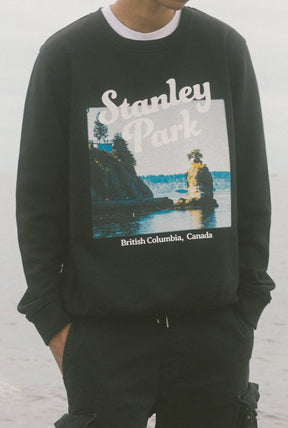 Stanley Park Post Card Crewneck - Black